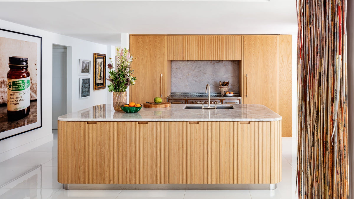 Exploring The Hot New Trend For Curved Kitchen Islands