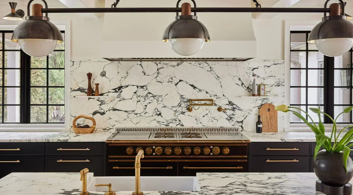 The Holiday Host’s Guide to Choosing the Right French Stove