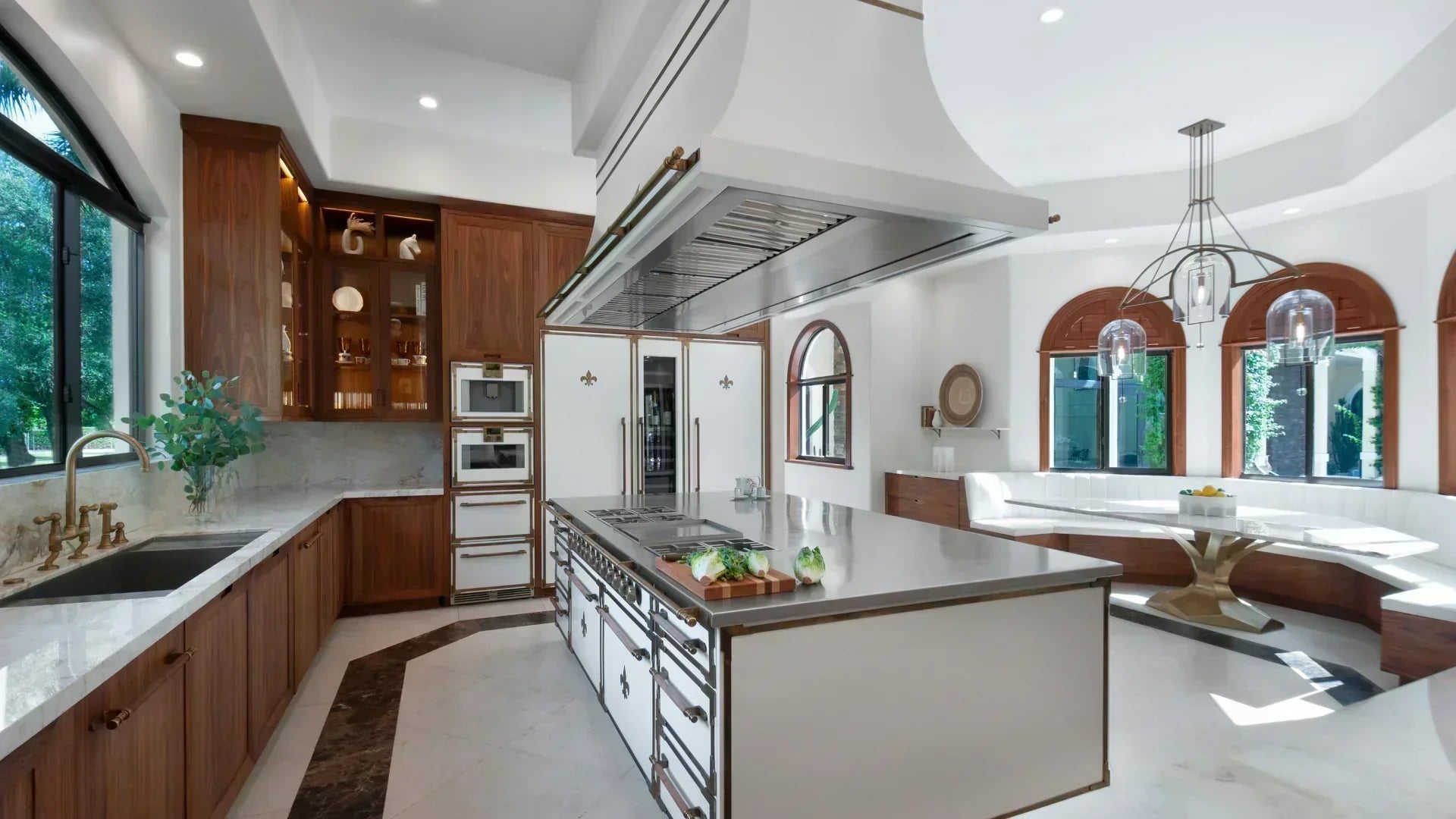 10 Innovative Ways to Maximize Your Kitchen Counter Space