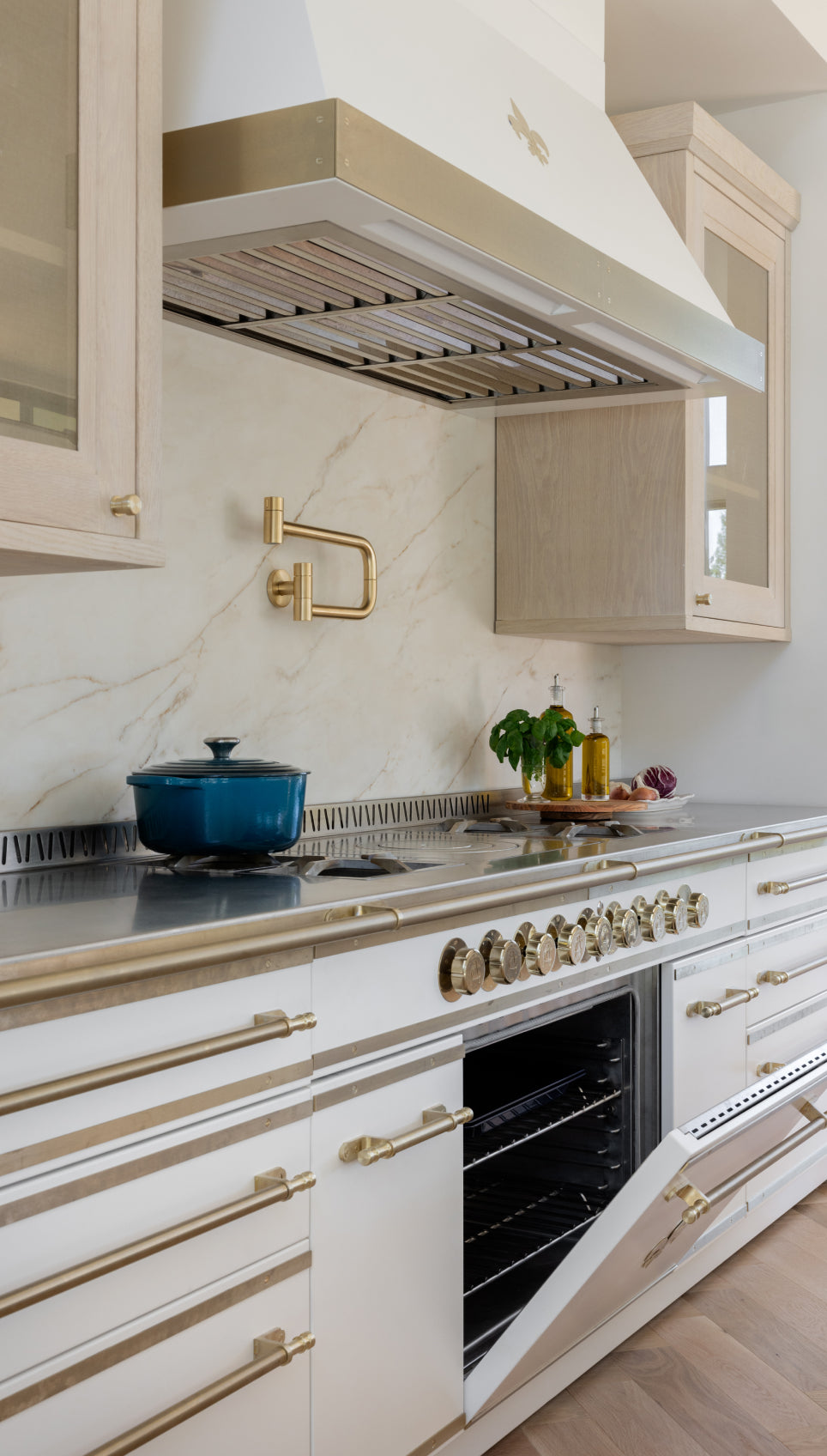 white french kitchen range los altos style