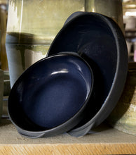 Load image into Gallery viewer, Plat rond N°8
